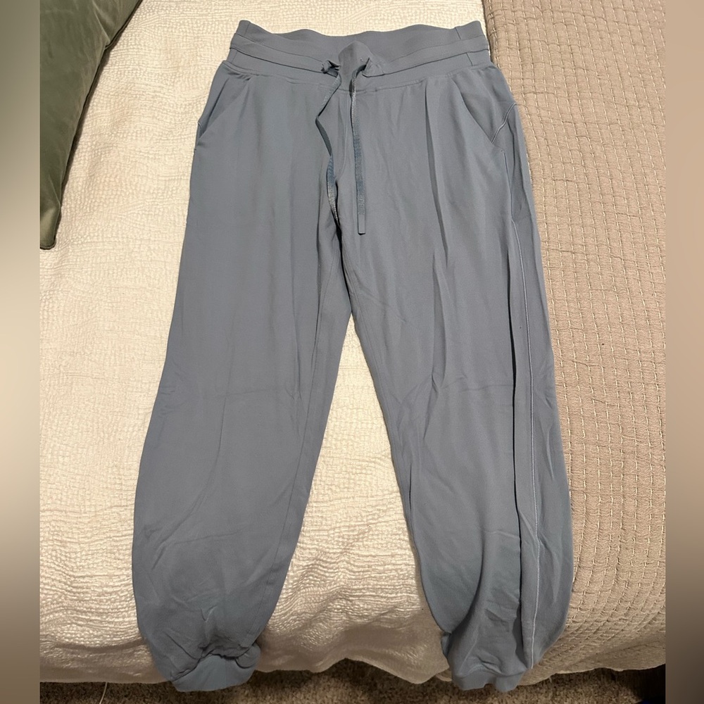 Lululemon joggers